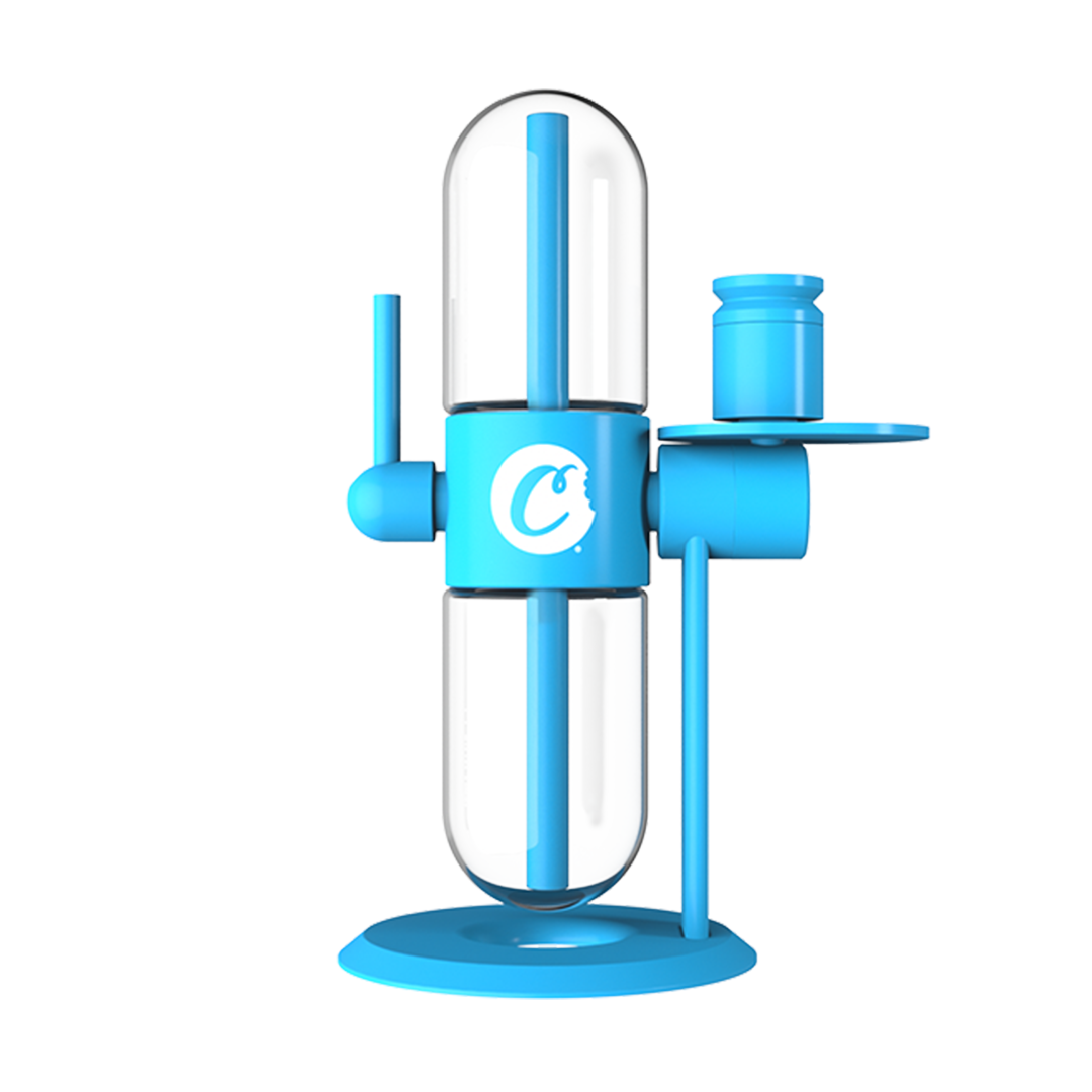 Stündenglass Gravity Infuser Water Pipe in blue, 90 degree joint, for dry herbs and concentrates.