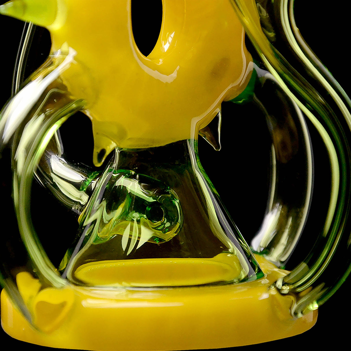 Calibear Vortex Spiked Recycler Dab Rig