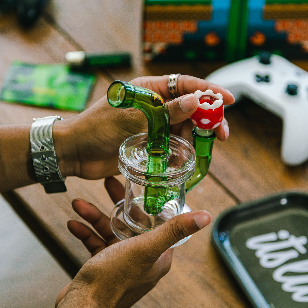 Hemper 8-Bit Gaming Bong | Retro Design & Dab Rig Compatible - 7"