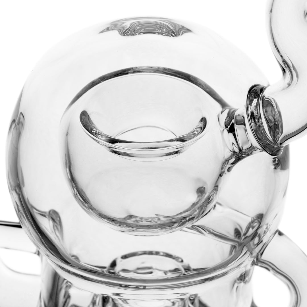 Close-up of MJ Arsenal The Plasma Core Rig showing the intricate glasswork and female joint