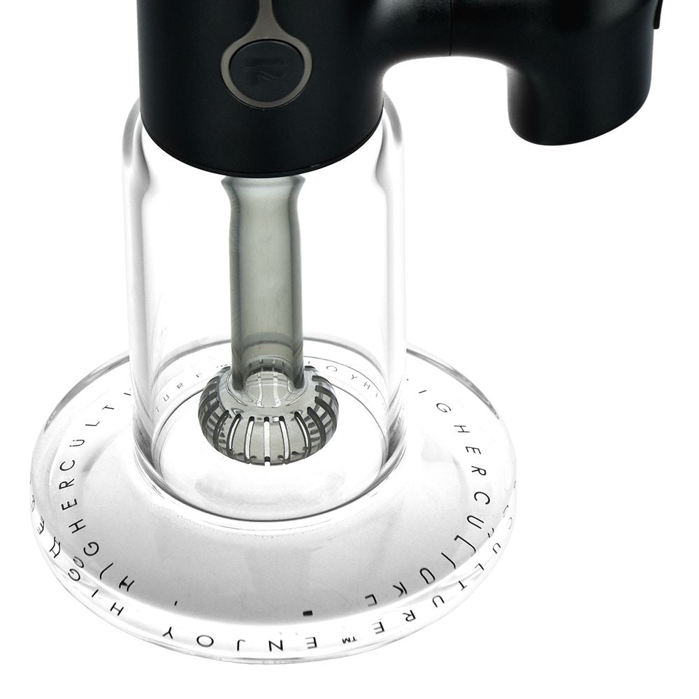 Pulsar APX eRig with 3200mAh battery, close-up of glass on glass and quartz bucket