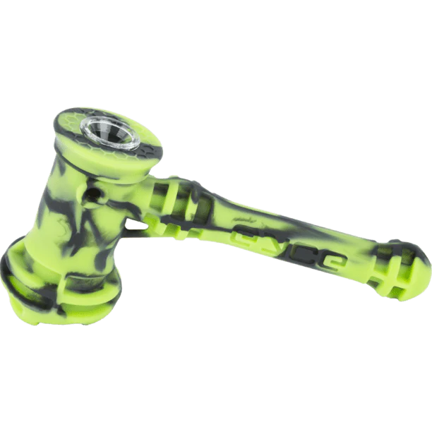 Eyce Hammer bubbler in urbangrn, silicone body with steel bowl, portable design, side view