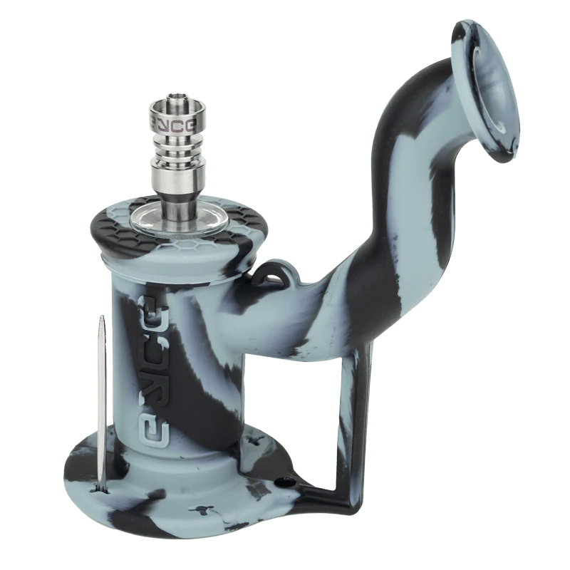 Eyce Rig II in Smokeblk - Compact Silicone Dab Rig with Titanium Nail - 90 Degree Joint