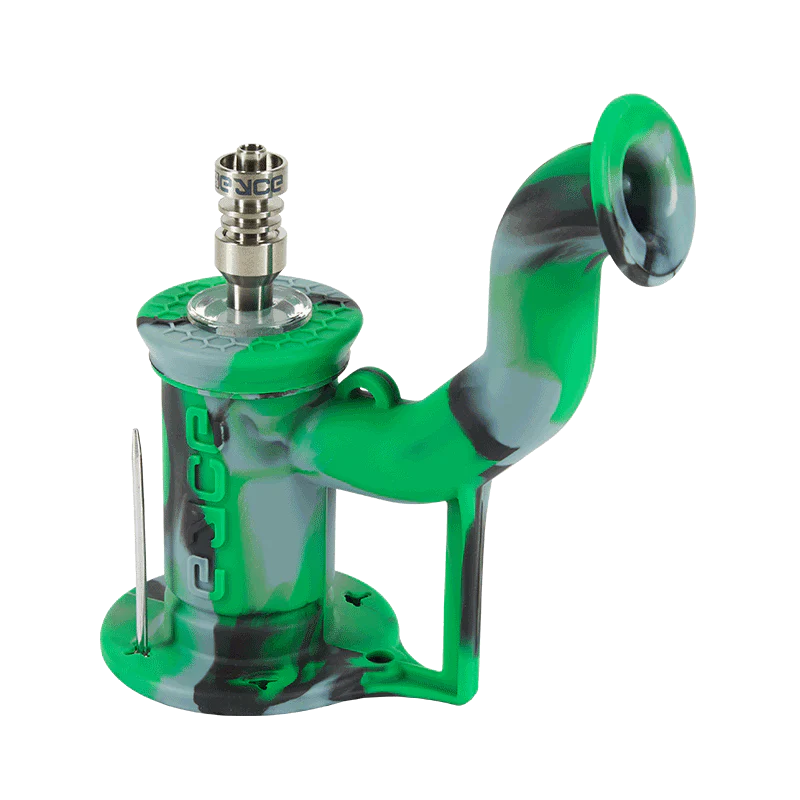 Eyce Rig II in Urbangrn, portable silicone dab rig with titanium nail, 90 degree joint, side view