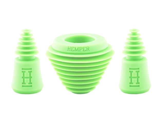 Hemper Tech Cleaning Plugs+Caps in Glow in the Dark variant, front view on white background