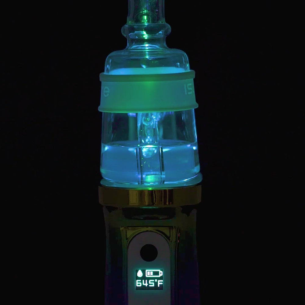 Ispire daab Induction eRig Kit with LED display illuminated, front view on dark background