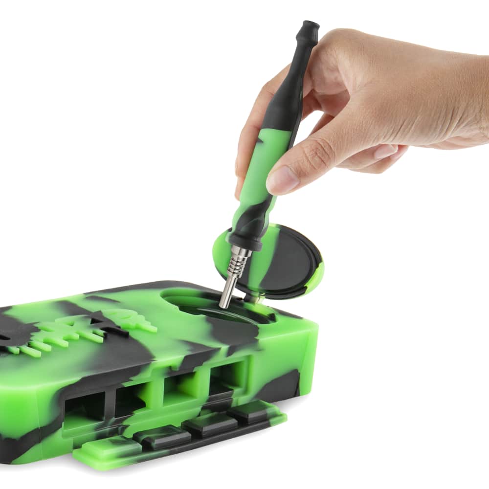 Ooze Slugger Silicone Dabbing Dugout