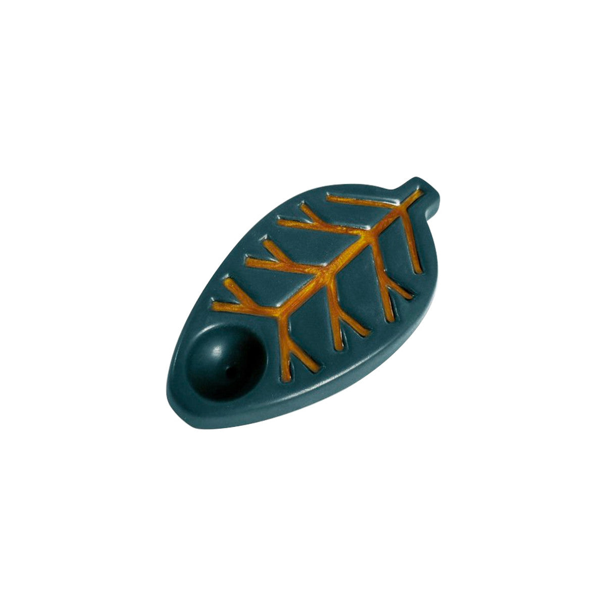 Oak and Earth Ceramic Leaf Pipe - Top View - 4.5" Compact Design for Easy Travel