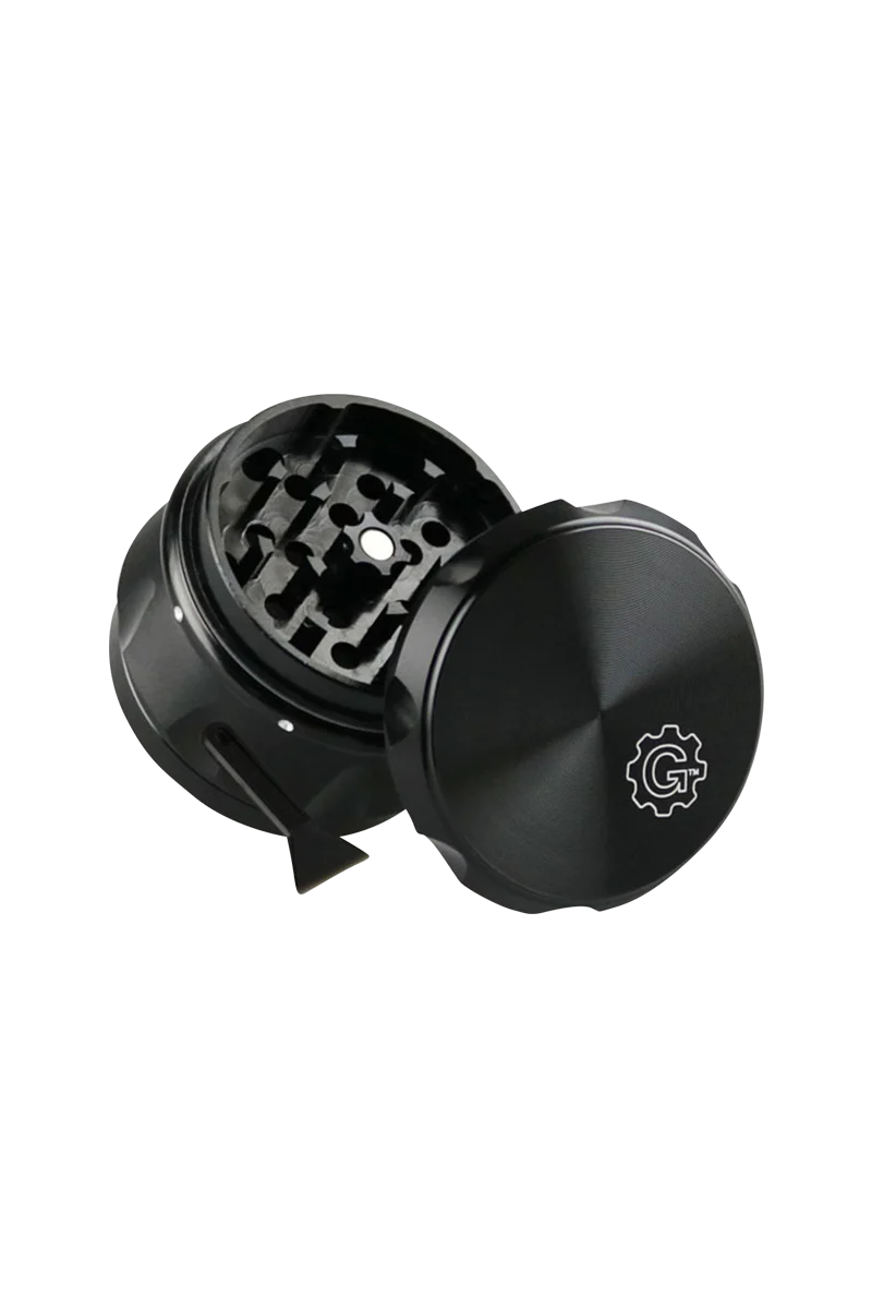 Pulsar 2" Carver 4-Piece Grinder in Black, compact and portable design, ideal for dry herbs