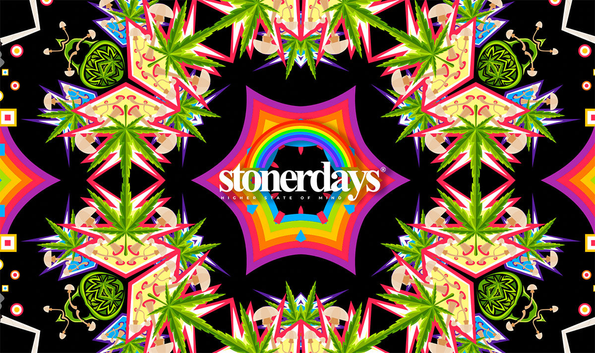 StonerDays Happy Mat Dab Mat with vibrant psychedelic pattern and logo, 8" diameter, polyester and silicone