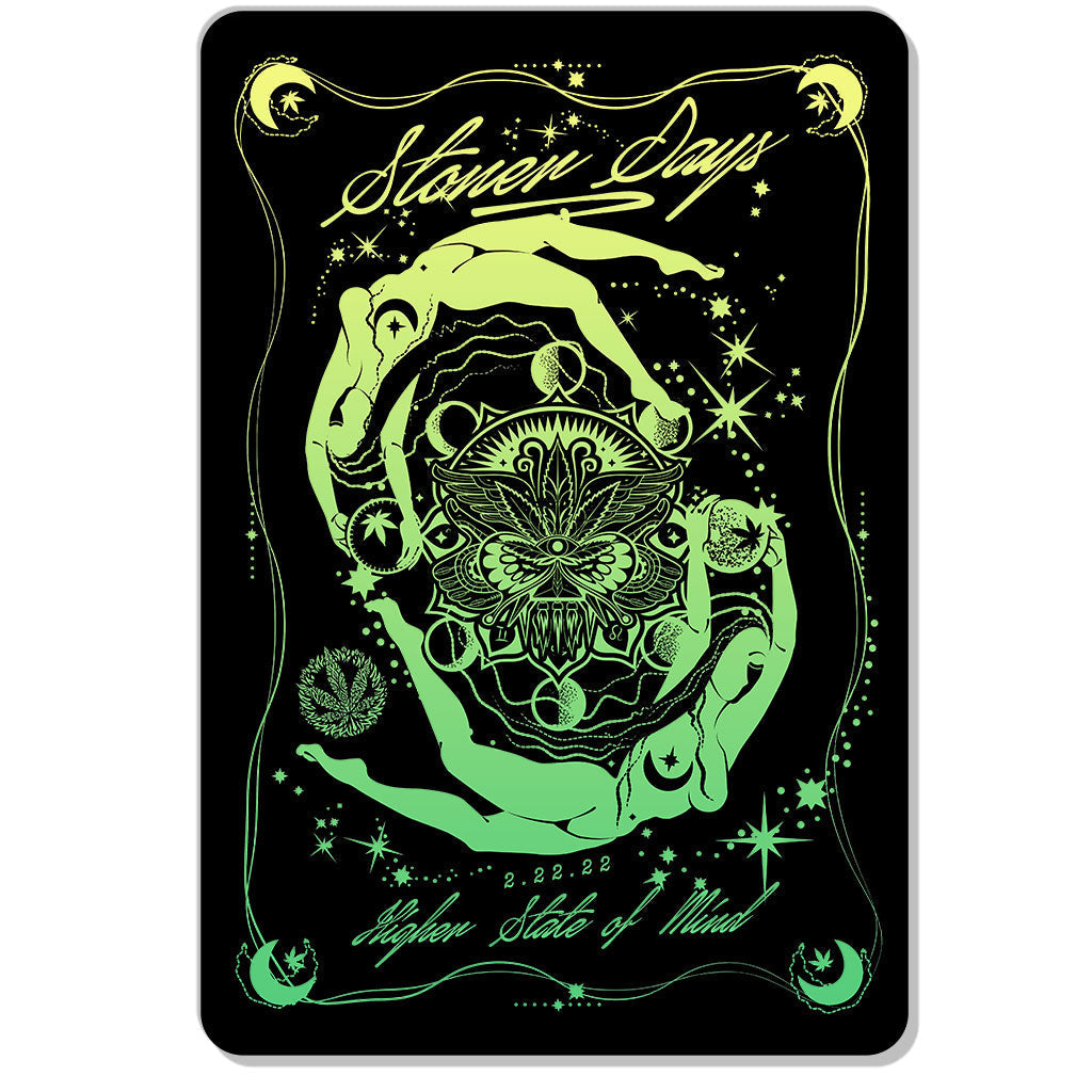 StonerDays Mandala 222 Dab Mat with psychedelic design, 1/4" thick rubber base, top view