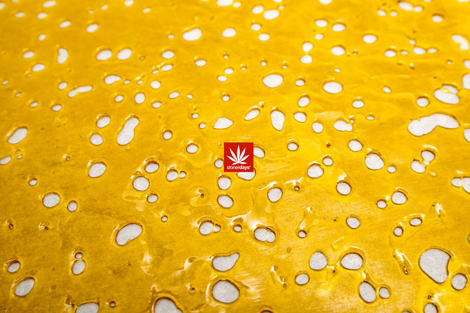 StonerDays Shatter Slab Dab Mat close-up, polyester rubber, 1/4" thick, for bongs and concentrates