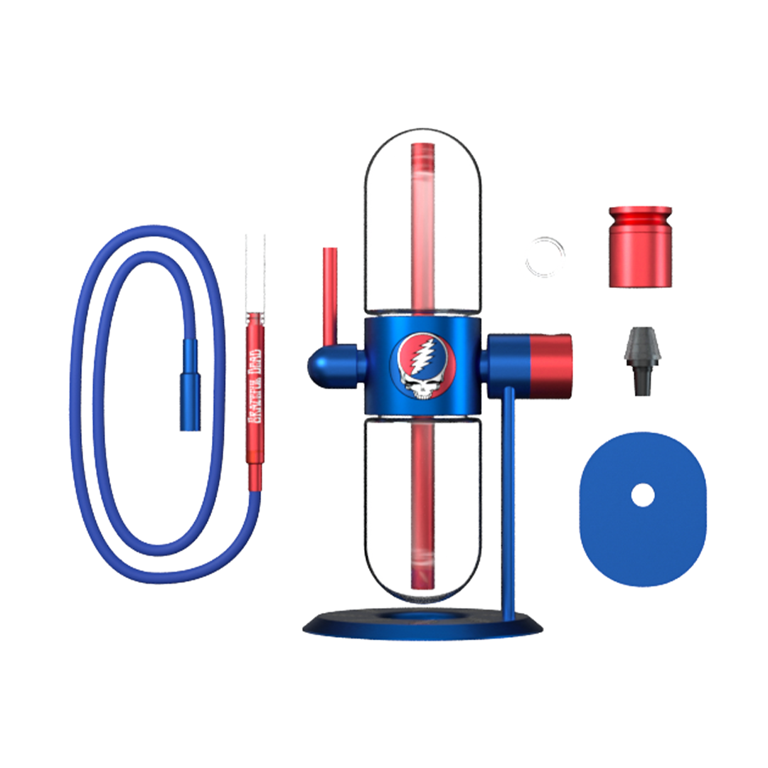 Stündenglass Gravity Infuser Water Pipe in black and pink, with borosilicate glass and aluminum body