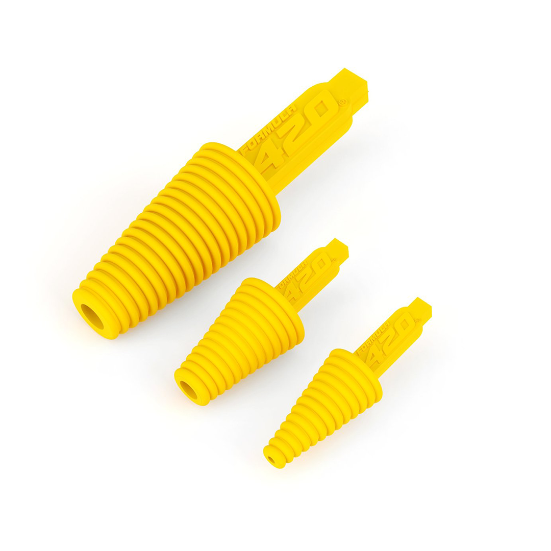 Formula 420 Cleaning Plugs in yellow, three sizes, angled view on white background