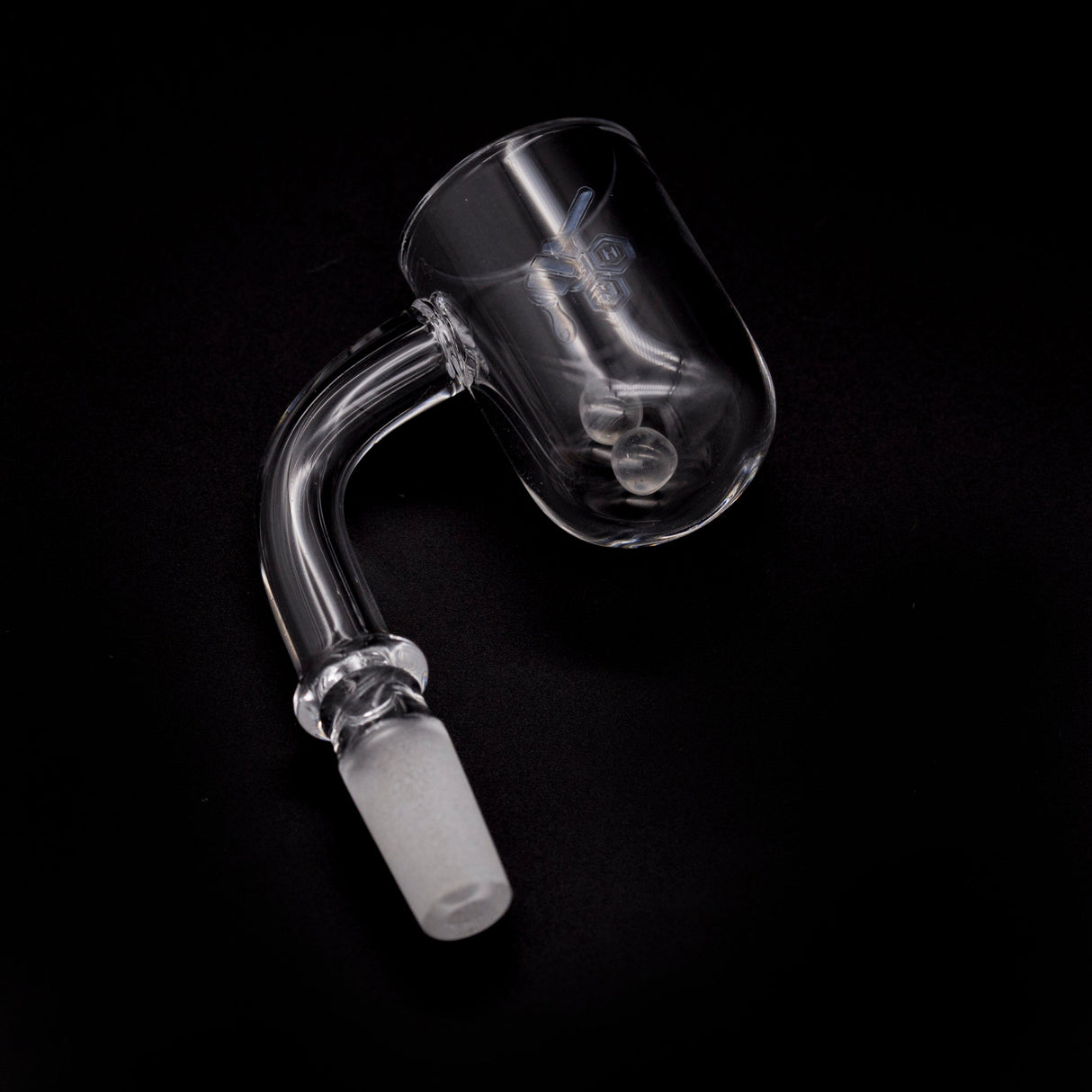 Honey Cyclone Quartz Banger at 90Β° angle, 10mm male joint, clear flat top design, for dab rigs