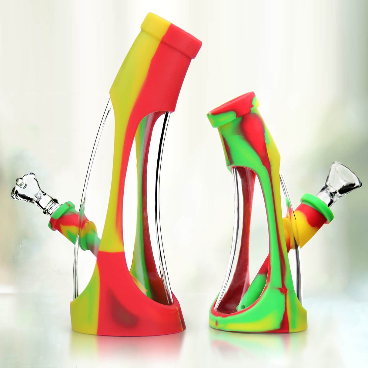 PILOT DIARY Silicone Glass Mini Horns in Rasta Colors - Dual View