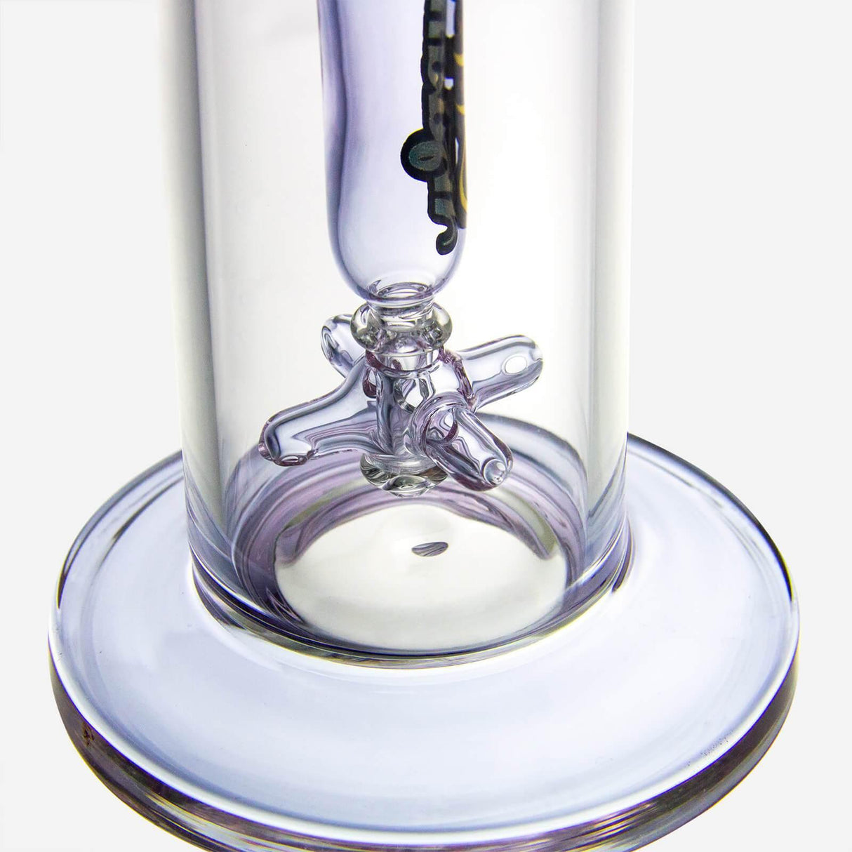 PILOT DIARY Hephaestus Swing Arm Dab Rig close-up, clear glass with sturdy base