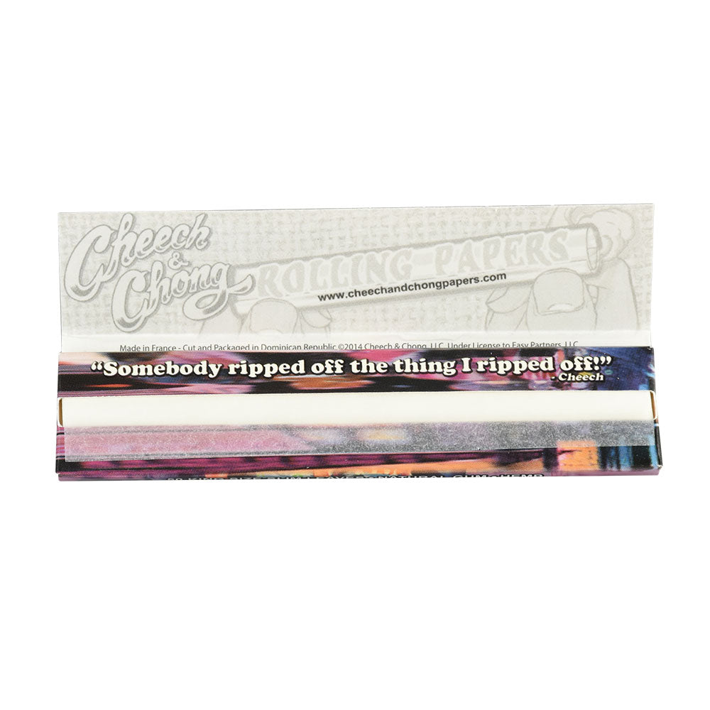 Cheech & Chong standard-size hemp rolling papers pack front view