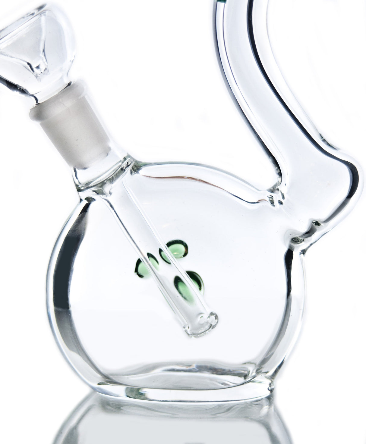 Hemper Sherlock Bubble Rig in Borosilicate Glass, Portable 7" Height, 45 Degree Joint - Close-up