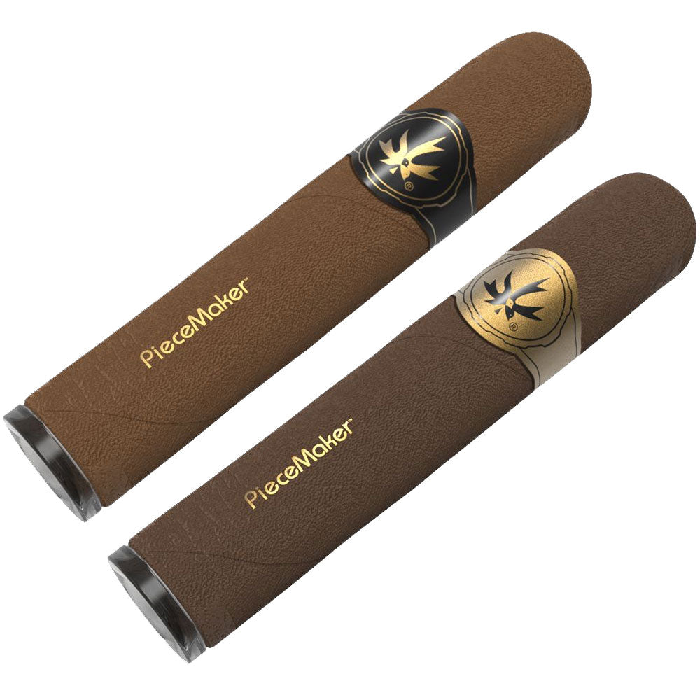 Piecemaker Kuban Silicone Pipe, easy for travel, with accessories, top view on white background