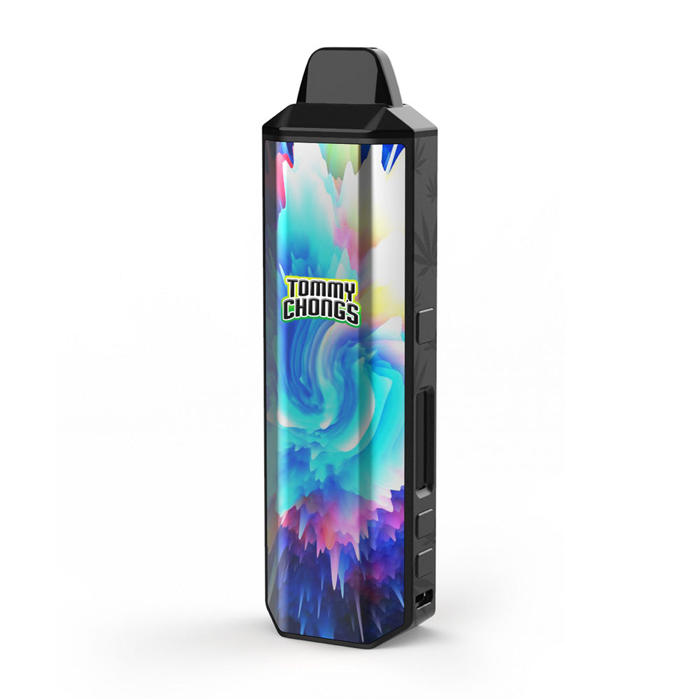 Tommy Chong's XVape Aria Dual Use Vaporizer Kit, 2600mAh battery, front view on white background