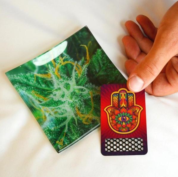 V Syndicate Hamsa Red Nonstick Grinder Card, compact and portable, on a white background