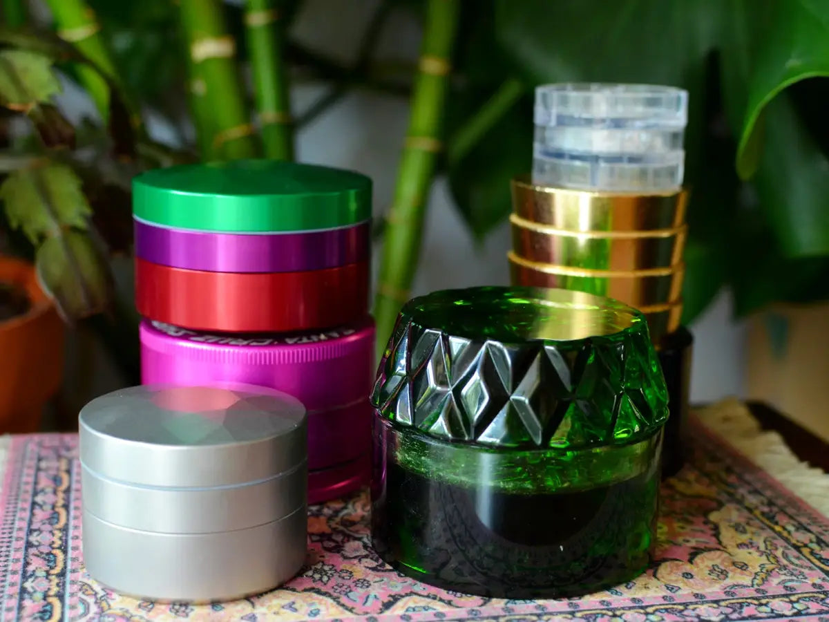 Guide to weed grinders at DankGeek