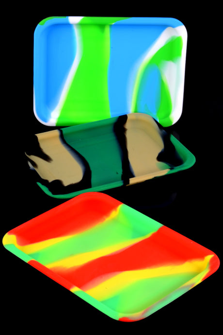 Small Silicone Design Rolling Tray – 8″ × 6″ – Assorted Colors