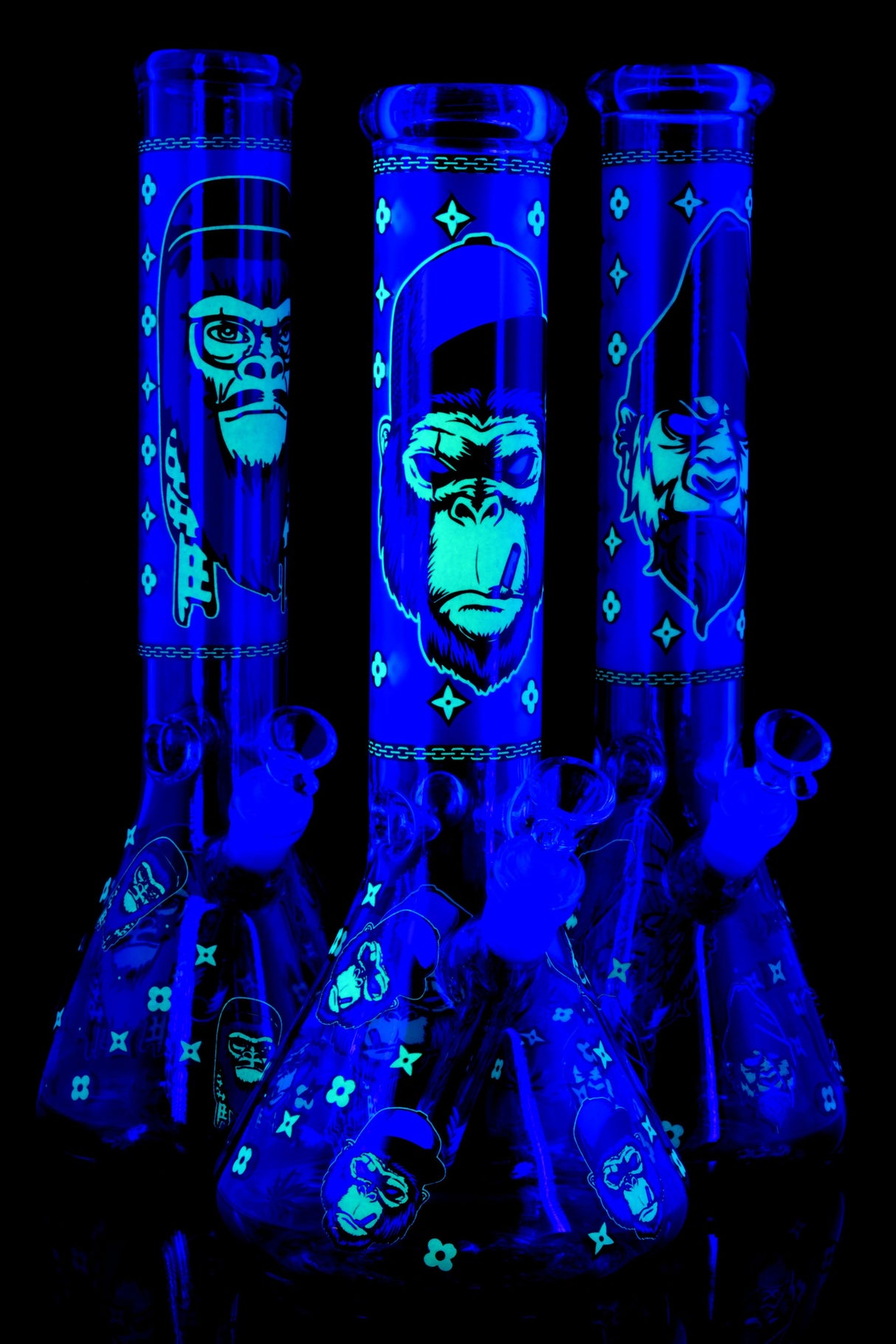 GoG Glow-in-the-Dark Decal Beaker Bong – Ice Pinch – 14″ – Assorted