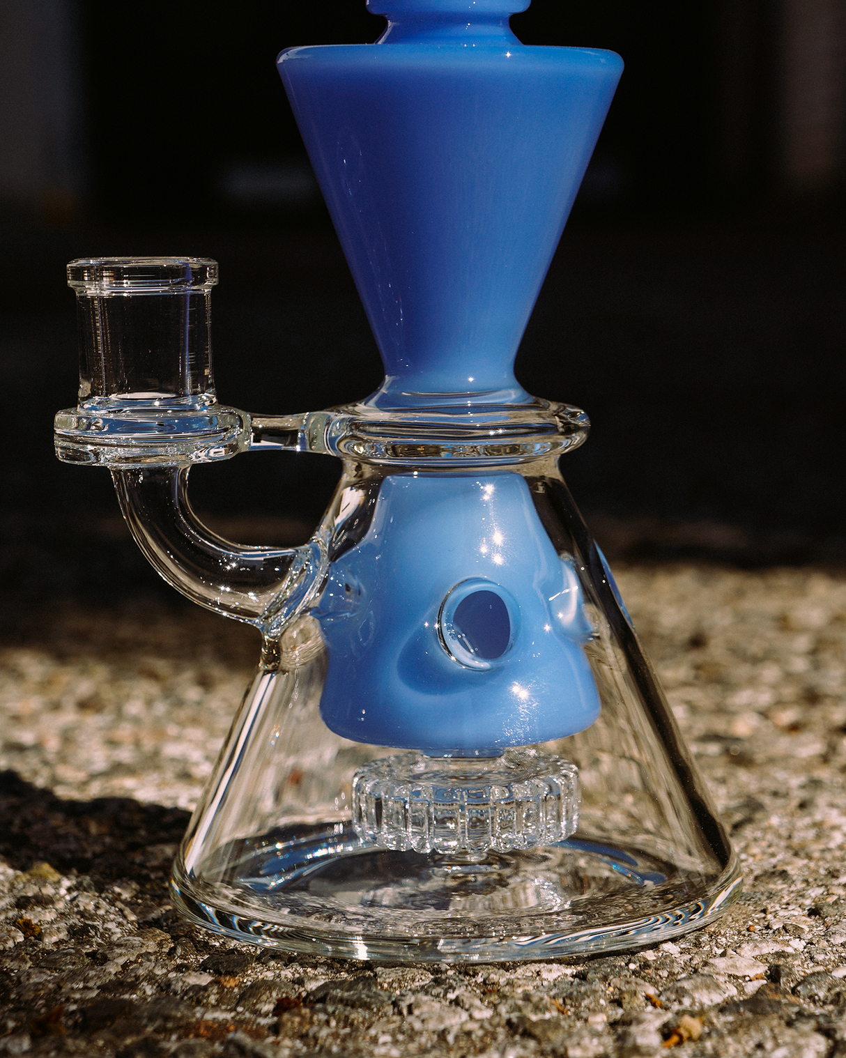 9" AFM Swiss Cheese Glass Dab Rig with Showerhead Perc - Clear and Blue