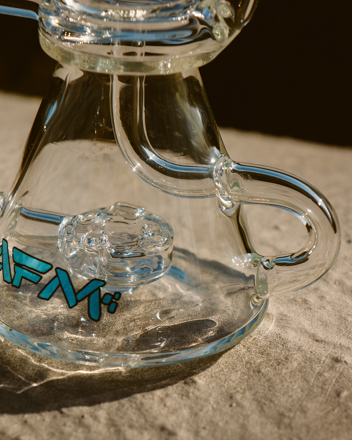 8.5" AFM Crystal Clear Hourglass Recycler Dab Rig