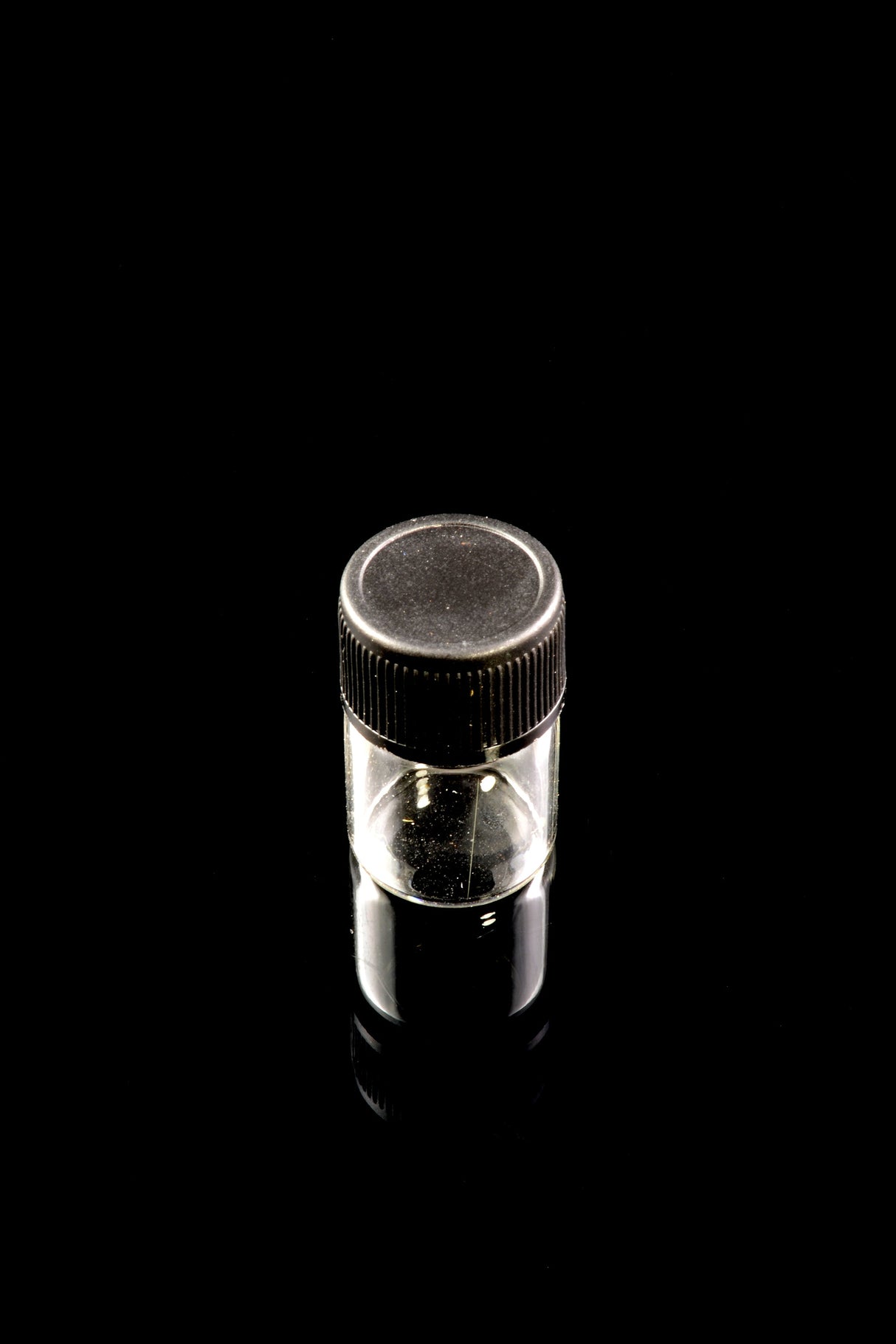 Glass Vial with Twist-On Cap – 1–10 mL