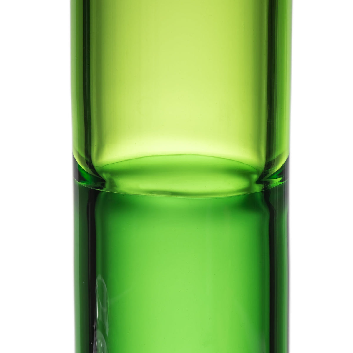 BigFun Tricolor Bong packaged with downstem and bowl