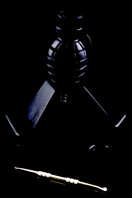 Silicone Grenade Dab Straw Kit “Pin Puller” – 6½″