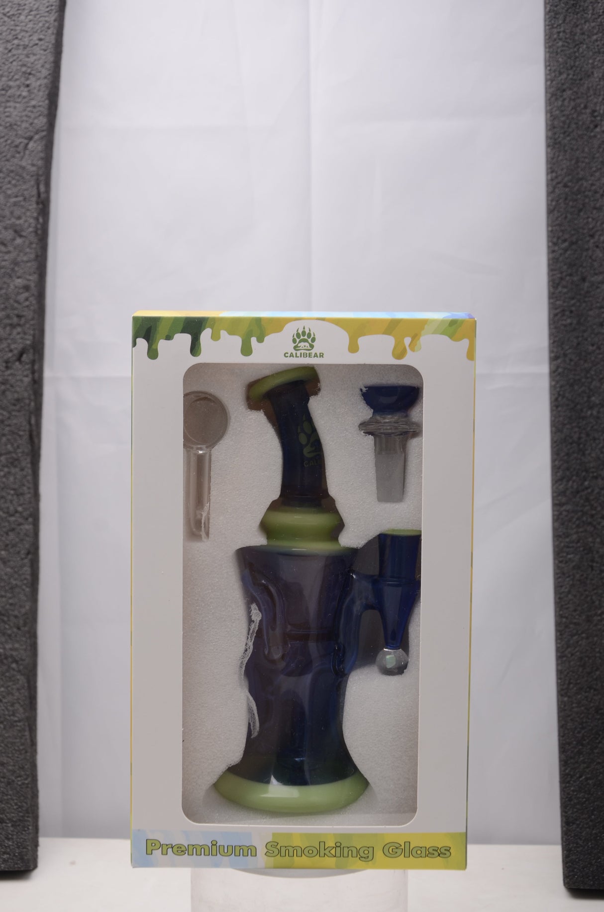 Calibear Opal Showerhead Recycler Bong with Accessories in Packaging