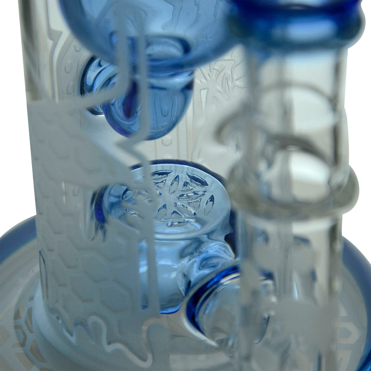 Calibear Sandblasted Showerhead Klein Recycler with Blue Accents, Close-Up View