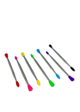 Double-sided dab tool with silicone tips