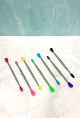 Double-sided dab tool silicone tip detail