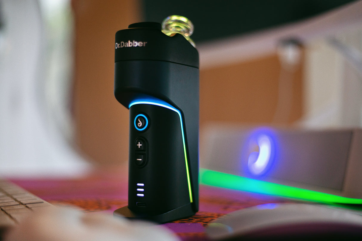 Dr. Dabber Switch GO