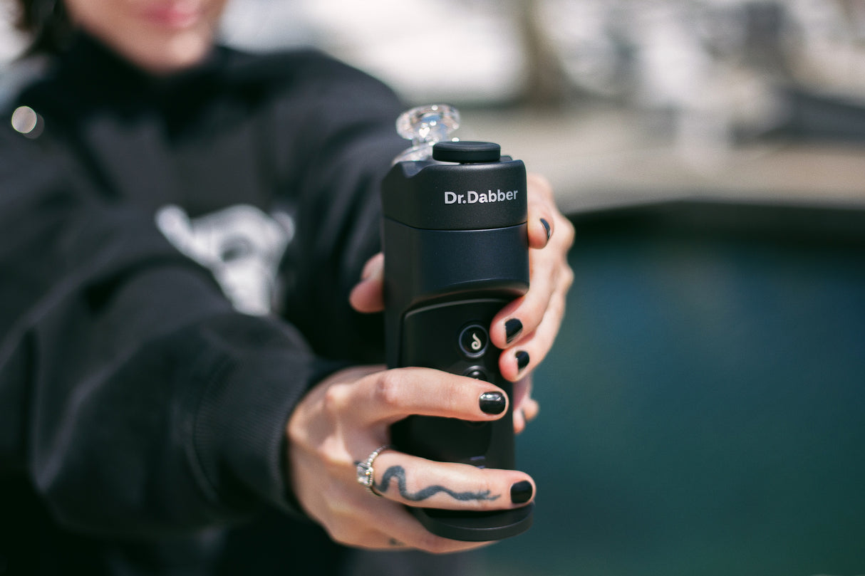 Dr. Dabber Switch GO