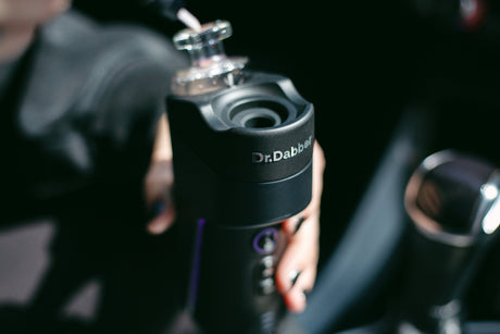 Dr. Dabber Switch GO™