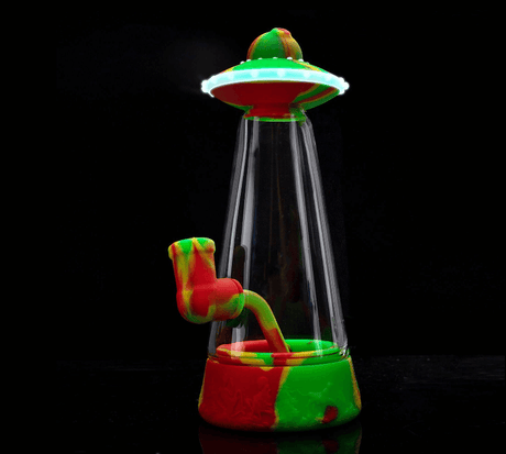 Glass Silicone UFO Bong with Glow-in-the-Dark Lid