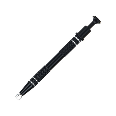 Pulsar APX eRig - 3200mAh portable vaporizer with quartz bucket, side view on white background