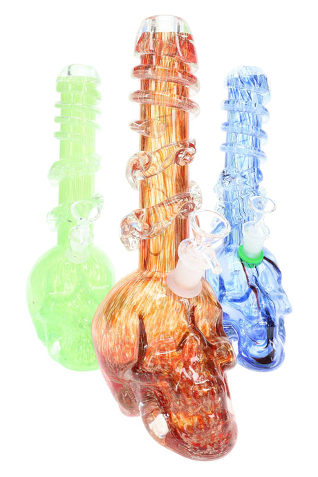 Soft Glass Skull Bong “Night Howl” – UV-Reactive Accents – Assorted Colors