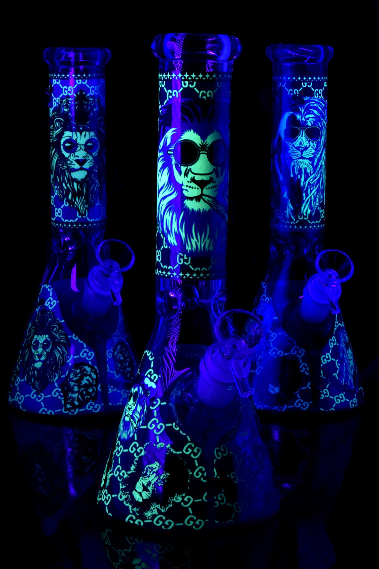 Glass GoG Glow Lion Beaker Bong “Roar & Pour” – Ice Pinch – 10″ – Assorted Colors