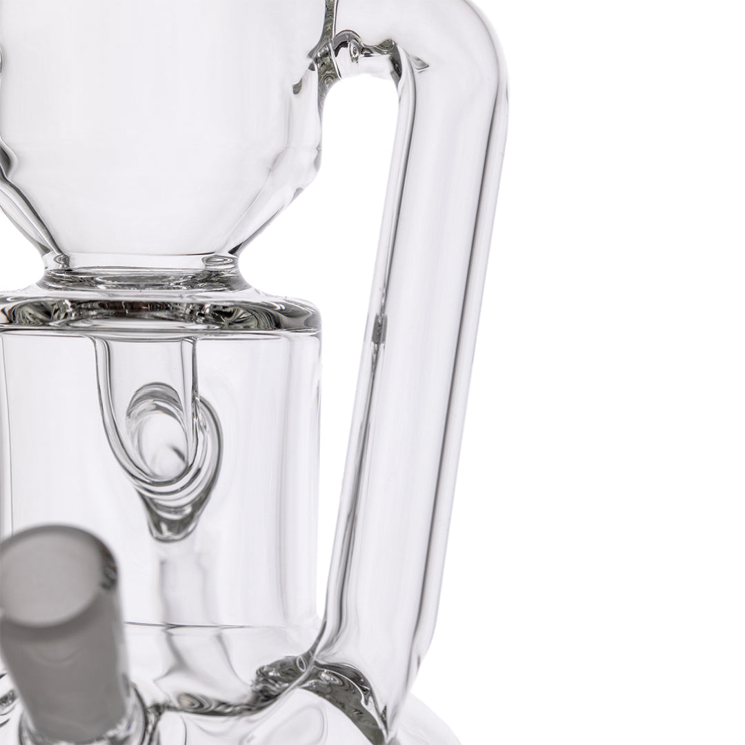 MJ Arsenal Apex Mini Rig close-up, showcasing its borosilicate glass and quartz bucket