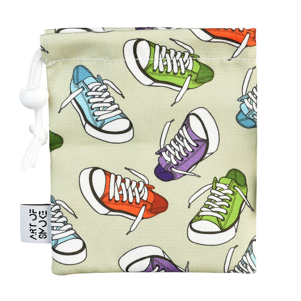 Art of Smoke Sneaker Ceramic Pipe in Carry Bag with Colorful Sneaker Design, Compact for Travel