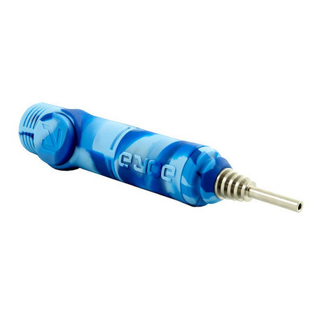 Eyce Collector silicone and titanium dab straw in blue, 6" length, easy grip, side view