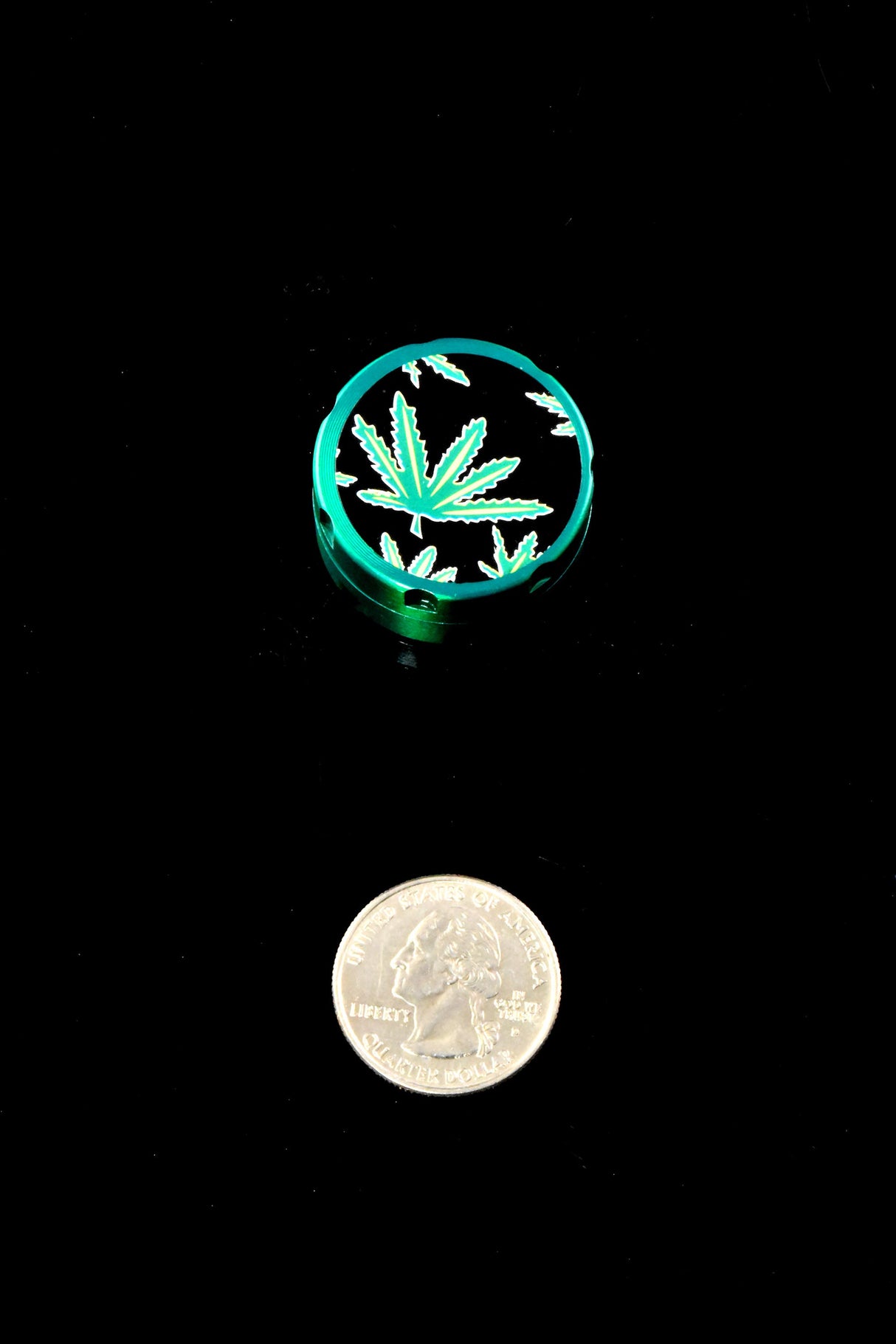 Metal 2-Part Herb Grinder “Pocket Zen” – 1¼″ – Assorted
