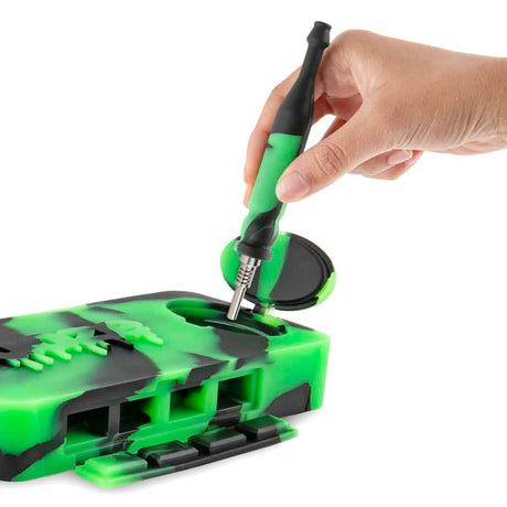 Ooze Slugger Silicone Dabbing Dugout